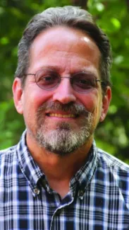 Headshot of Kevin Holm-Hudson
