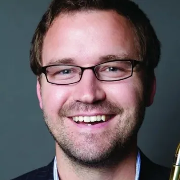 Headshot of Bradley Kerns