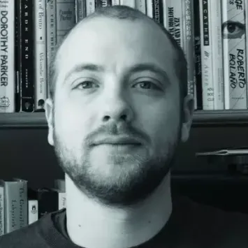 Headshot of Garrett Hansen