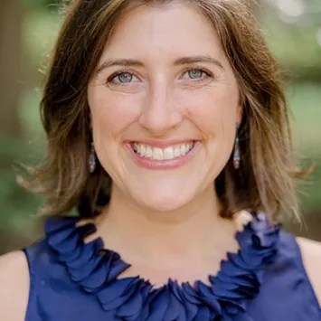 Headshot of Leah Hamilton