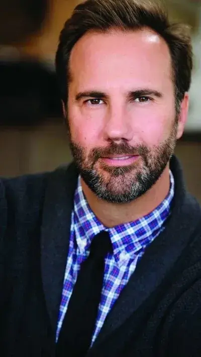 Headshot of Peter Allen Stone